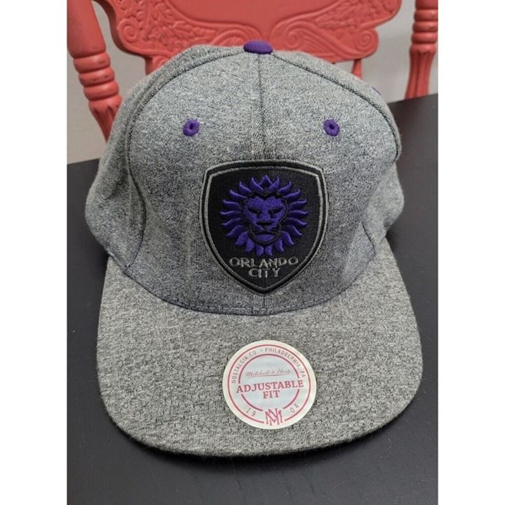 MLS ORLANDO CITY LIONS MITCHELL & NESS MENS SNAPBACK HAT PURPLE GRAY CAP
